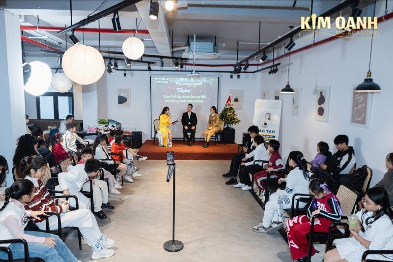 Lộ trình khóa học MC chuyên nghiệp - Kim Oanh MC Academy