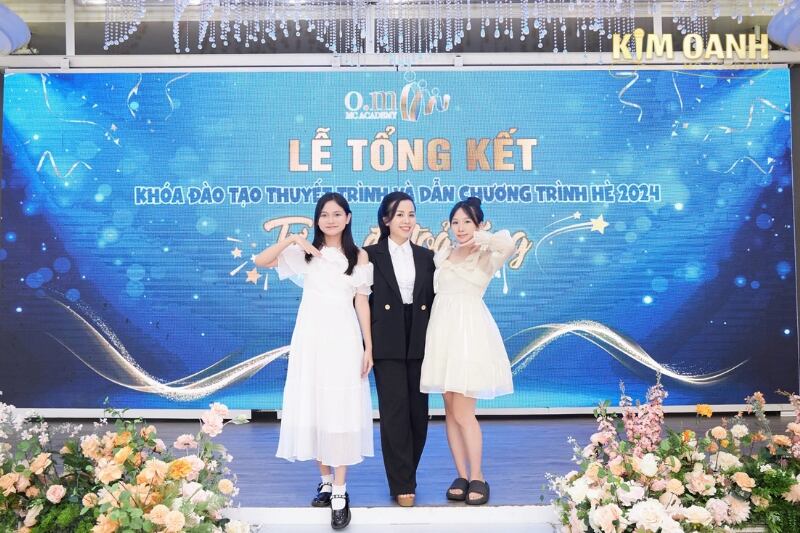 Khóa học MC ngắn hạn - Kim Oanh MC Academy