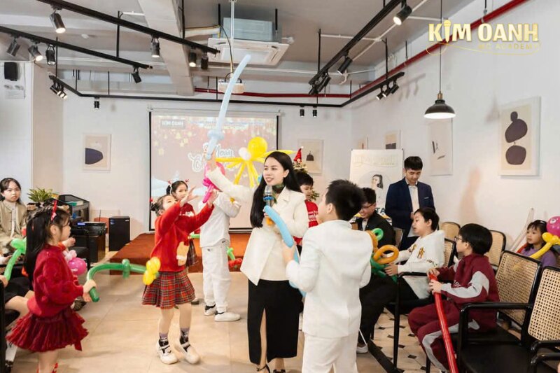 Tại sao nên tham gia lớp học làm MC nhí Hải Phòng của Kim Oanh?