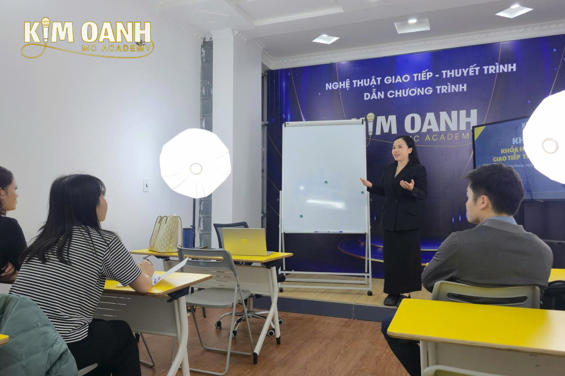 Khóa Học Nói Trước Đám Đông Chuyên Sâu Tại Hải Phòng