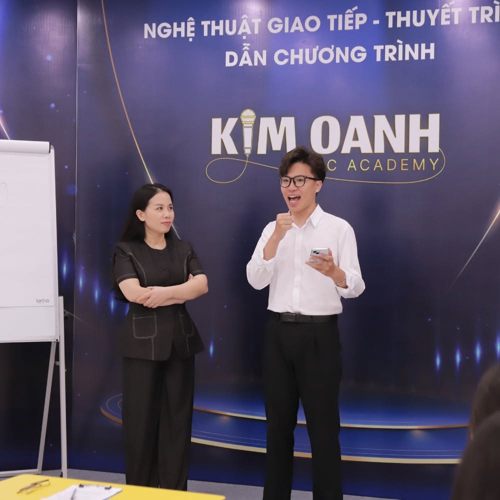 cách trở thành mc chuyên nghiệp