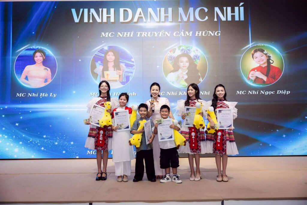 gala tổng kết hè 2026